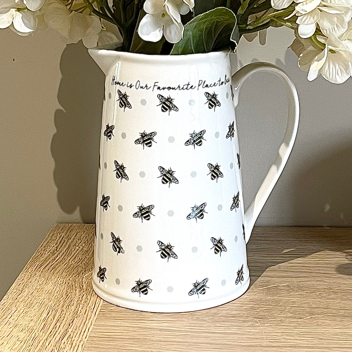 Bee Jug | 19cm