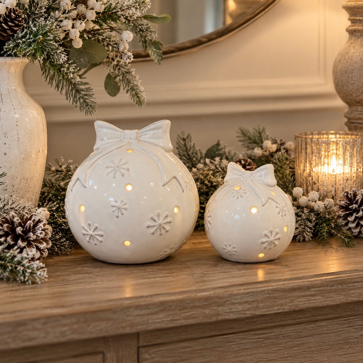 Glazed Ceramic LED Bauble with Bow | 9.5cm