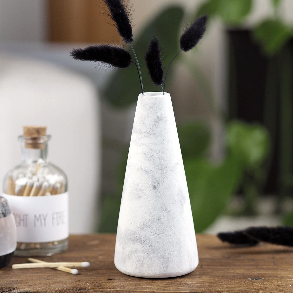 Concrete Bud Vase | 14.5cm - White Marble