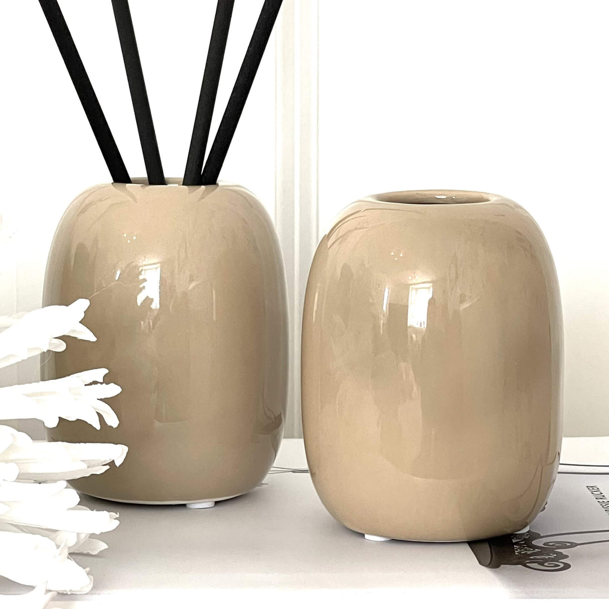 Garda Reed Bottle | Beige - Starburst Interiors Limited